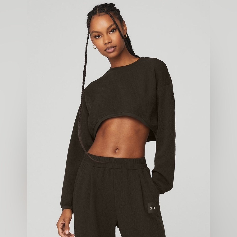 Alo Cropped Tailored Crew Neck Sweatshirt
